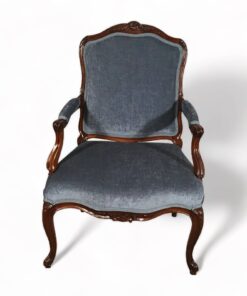 Baroque Armchair- front view- Styylish