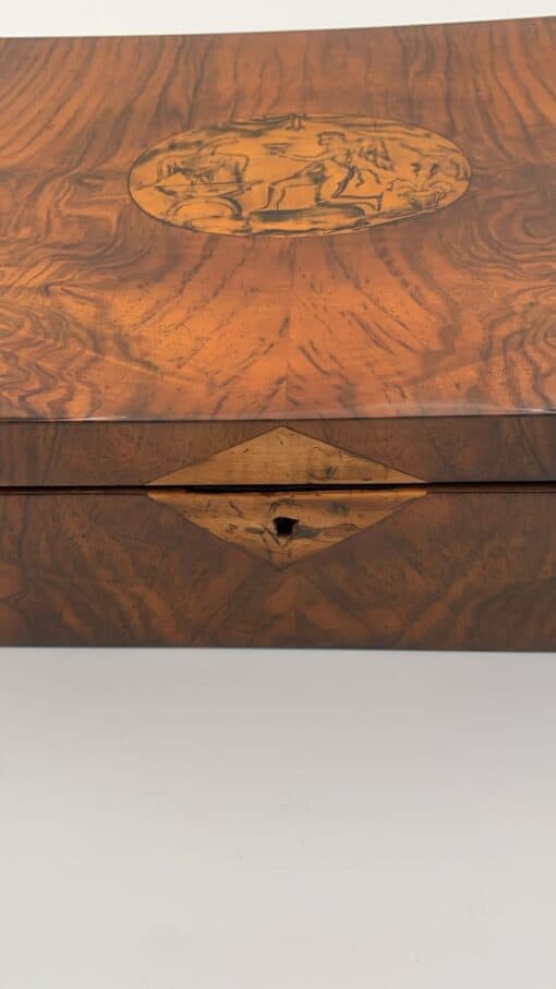 Biedermeier Jewelry Box with Ink - Keyhole Inlay Detail - Styylish