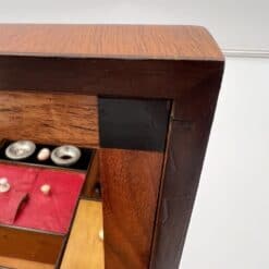 Biedermeier Sewing Box - Interior Edge - Styylish