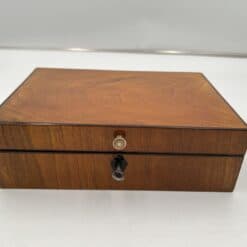 Biedermeier Sewing Box - Closed Lid - Styylish