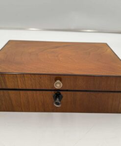 Biedermeier Sewing Box - Closed Lid - Styylish
