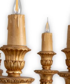 Louis XVI Style Chandelier - Bulb Features - Styylish
