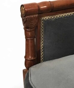 Empire Salon Suite- detail of the armrest of the burger chair- Styylish