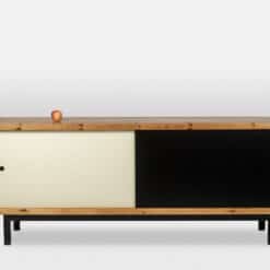 Ate Van Apeldoorn Sideboard - Front - Styylish