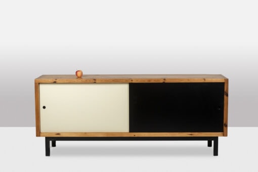 Ate Van Apeldoorn Sideboard - Front - Styylish