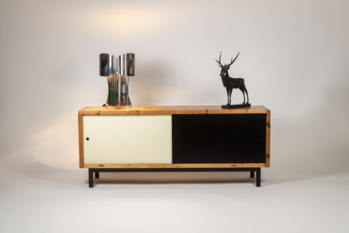 Ate Van Apeldoorn Sideboard - Staged - Styylish