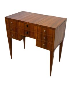 Biedermeier Dressing Table, Walnut Veneer, South Germany circa 1830