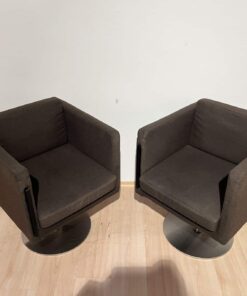 Pair of Cubic Swivel Chairs - Top of Cushion - Styylish