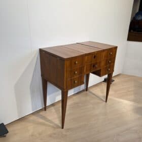 Biedermeier Dressing Table, Walnut Veneer, South Germany circa 1830