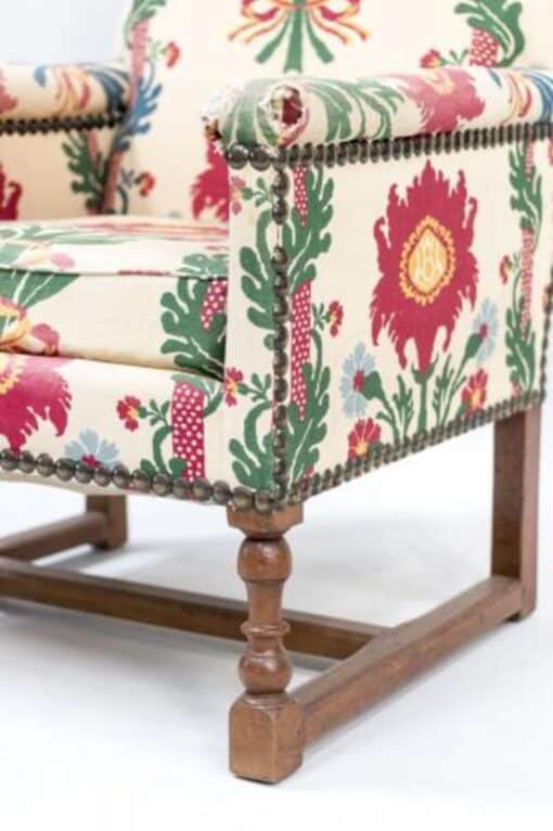 Louis XIV Style Armchairs - Frame Detail - Styylish