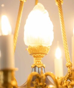 Louis XVI Style Chandelier - Lightbulb - Styylish