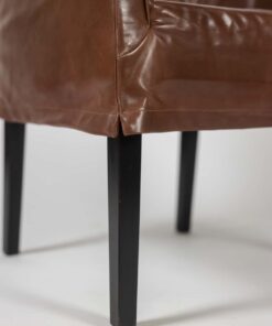 Pair of Lintello Armchairs - Feet - Styylish