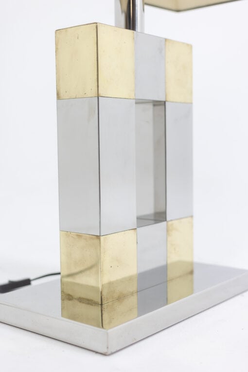 Geometric Lamp - Edge Detail - Styylish