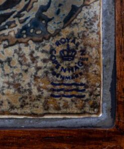 Set of 3 Nesting Tables - Maker's Stamp - Styylish