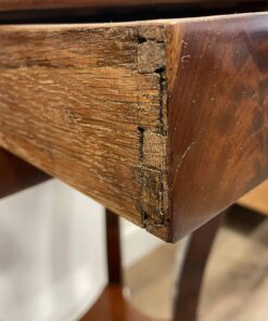Biedermeier Side Table- detail of the drawer - Styylish