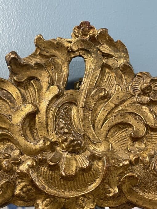 18th century Gilt Wood Mirror- detail of upper part- Styylish