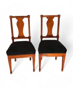 Set of six Neoclassical Chairs - Two Chairs - Styylish