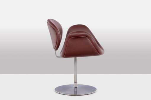 Pierre Paulin for Artifort Armchair - Side Profile - Styylish