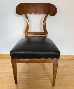 Biedermeier shovel Chair - Front - Styylish