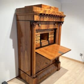 Biedermeier Secretaire, Cherry Veneer, Inlays, Brass, South Germany circa 1830