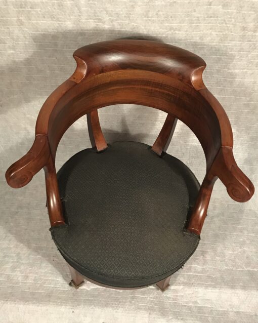 19th century Desk Chair - View from Above - Styylish