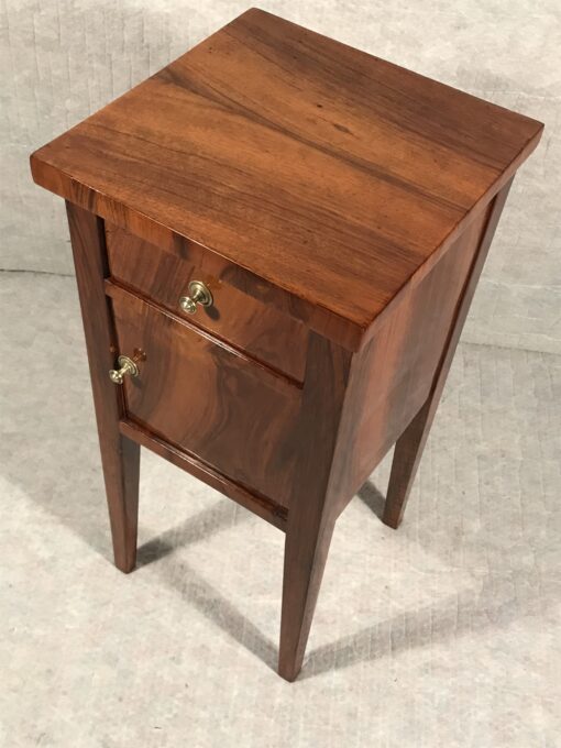 Biedermeier Nightstand - Three-quarters - Styylish