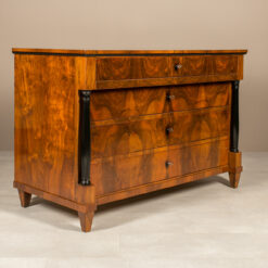 Biedermeier Chest of Drawers Walnut - Three-quarters - Styylish