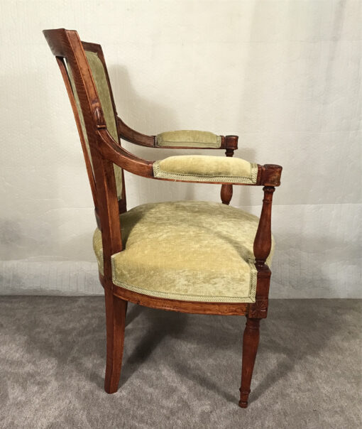 French Directoire Armchair, 18th century - Side - Styylish