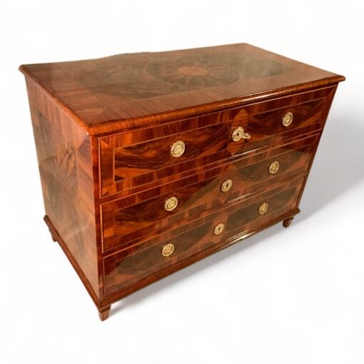 German Neoclassical Chest of Drawers - Three-quarters - Styylish