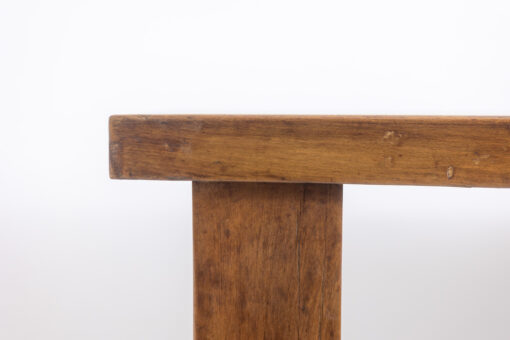 Brutalist Style Table - Edge - Styylish