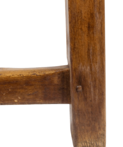 Brutalist Style Table - Feet Connection Detail - Styylish