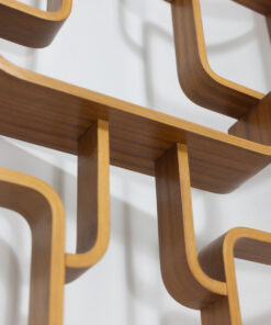 Dřevopodnik Holešov Screen - Wood Detail from Under - Styylish