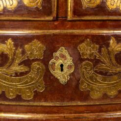 Venetian Louis XV Style Chest - Keyhole on Drawer - Styylish