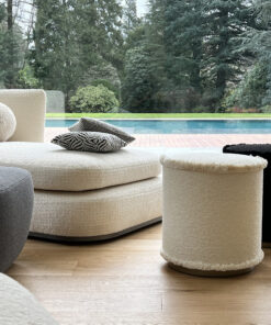 Alternative view of IL Pouf I Bouclé Ivory