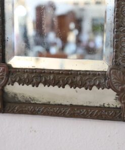 Small Wall Mirror - Bottom - Styylish