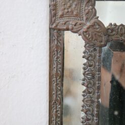 Small Wall Mirror - Details - Styylish