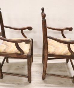 Set of 2 Antique Armchairs - Side Profile - Styylish