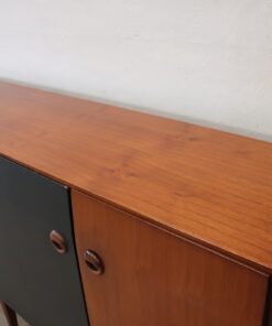 Long Sideboard in Teak Veneer - Top Plate Wood Detail - Styylish