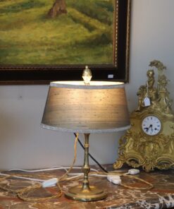 Vintage Brass Table Lamp - Light On - Styylish