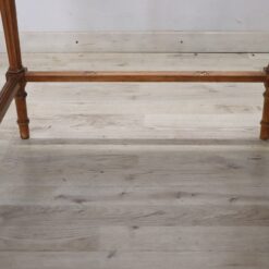 Louis XVI Dressing Table with Stool - Feet - Styylish