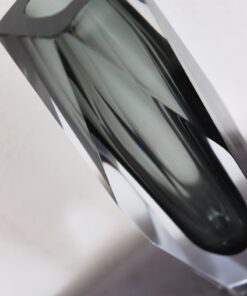 Smoky Grey Glass Vase - Grey Detail - Styylish
