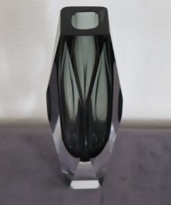 Smoky Grey Glass Vase - Edge Detail - Styylish