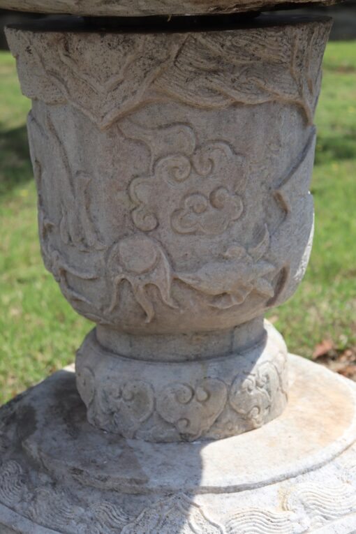 Carrara Marble Garden Vase - Middle Detail - Styylish