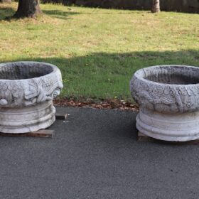 Italian Outdoor and Garden Pair of Vases in White Hand-Carved Carrara Marble