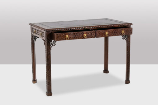 Chippendale-style mahogany table - Drawers Open - Styylish