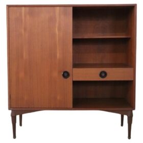 Highboard in Teak Veneer, Italy 1960s