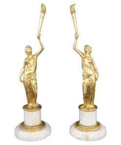 Italian Gilt Figures Sculptures - Styylish
