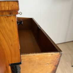 Biedermeier Chiffonier - Interior - Styylish