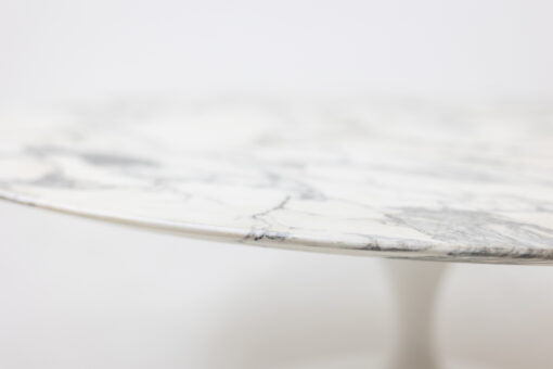 Saarinen for Knoll Coffee Table - Edge Detail - Styylish