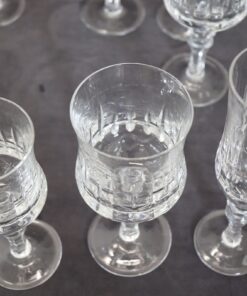 Set of 18 Elegant Crystal Glasses - Interior - Styylish